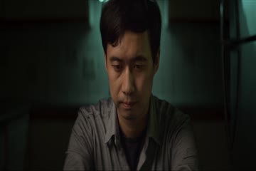 Trust No One The Hunt for the Crypto King 2022 Dub in Hindi thumb